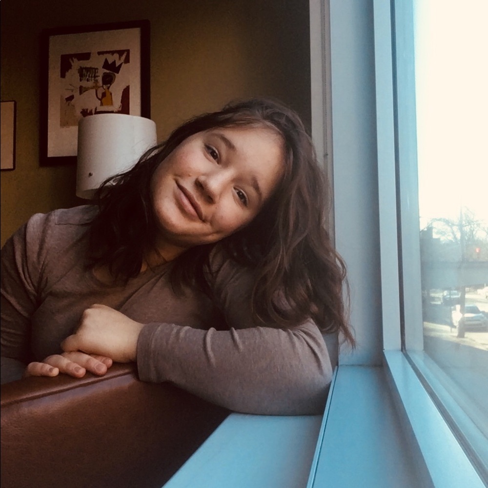 Meet your Posher, Eella